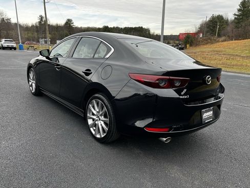 Used 2019 MAZDA MAZDA3 Sedan image 24