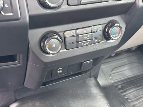 Used 2019 Ford F150 XL w/ Equipment Group 101A Mid AWD/4WD image 17