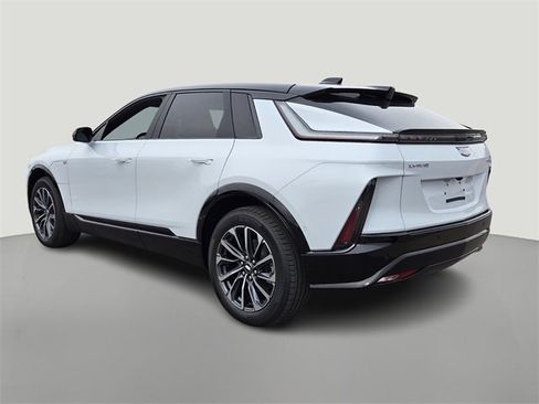 New 2026 Cadillac Lyriq Sport image 3