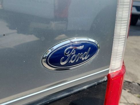 Used 2019 Ford F250 Platinum w/ Platinum Ultimate Package AWD/4WD image 6