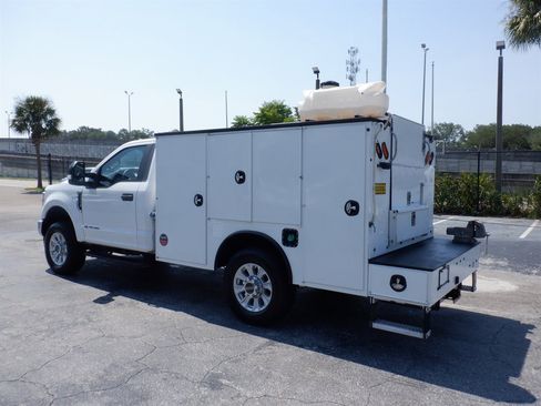 Used 2020 Ford F350 XLT AWD/4WD image 3