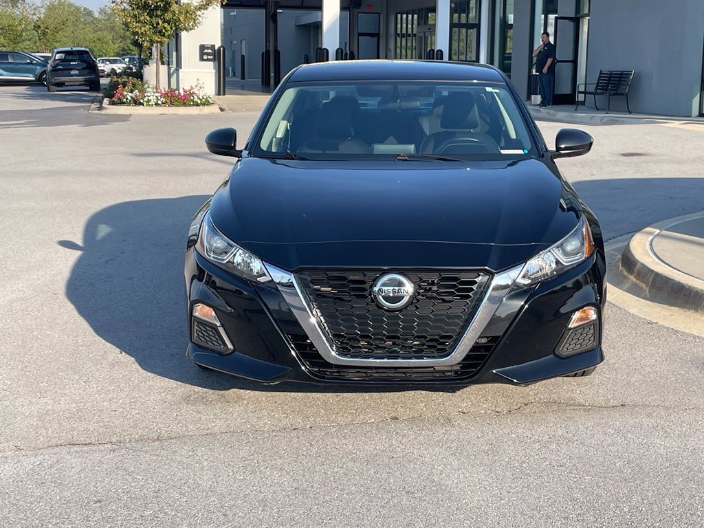 Used 2020 Nissan Altima 2.5 S FWD image 2