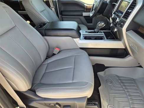 Used 2020 Ford F150 Lariat w/ Equipment Group 502A Luxury image 13