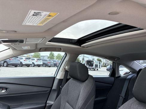 Certified 2023 Honda Accord EX image 20