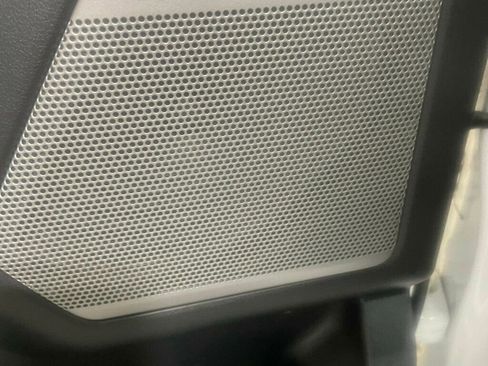 Used 2024 Ford F150 Lariat image 10