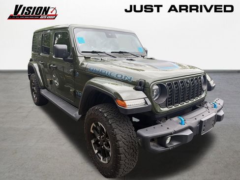 Used 2024 Jeep Wrangler Unlimited Rubicon 4xe AWD/4WD image 3