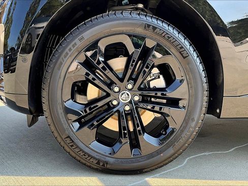 New 2026 Jaguar F-PACE R-Dynamic S image 6