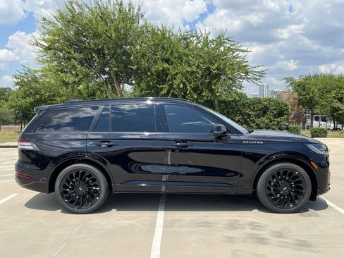 New 2025 Lincoln Aviator Reserve w/ Equipment Group 201A image 10