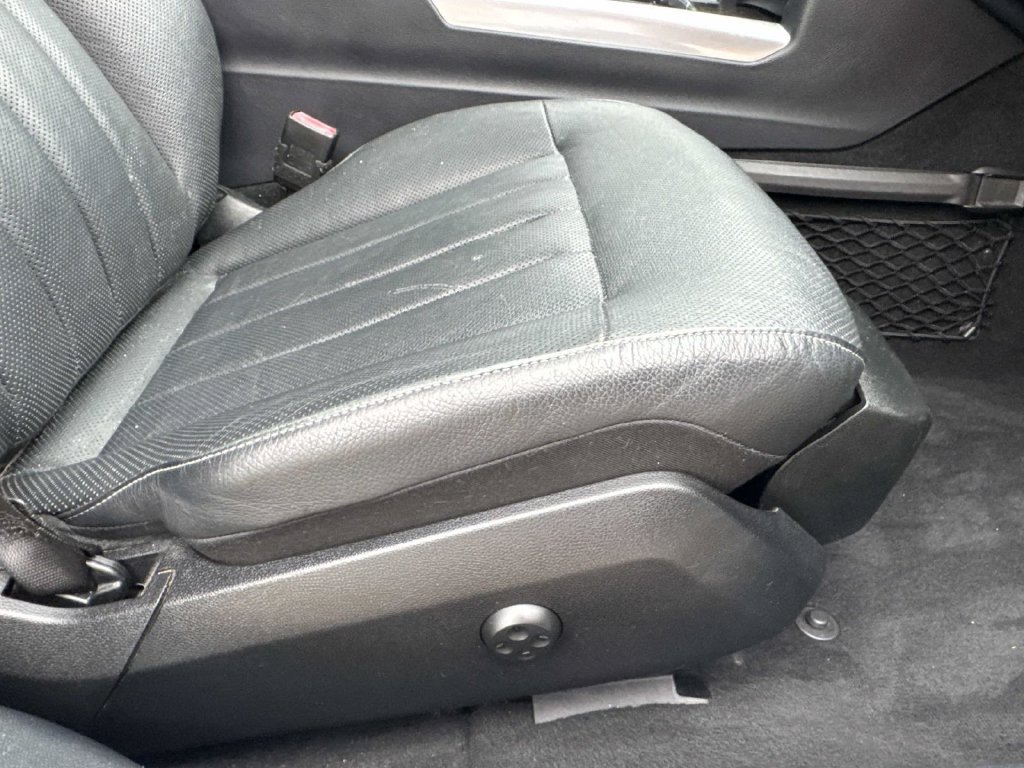 Used 2016 Mercedes-Benz E 400 Sedan image 12