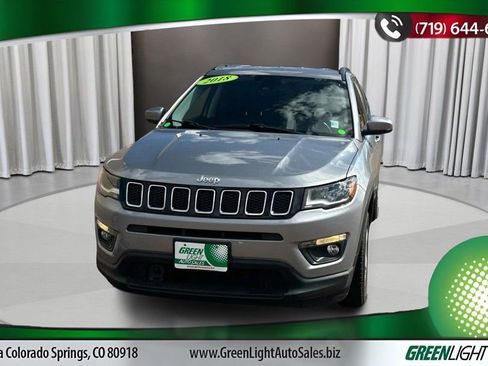 Used 2018 Jeep Compass Latitude w/ Popular Equipment Group image 8