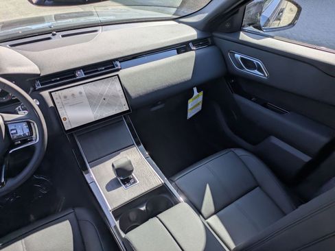 New 2026 Land Rover Range Rover Velar S AWD/4WD image 28