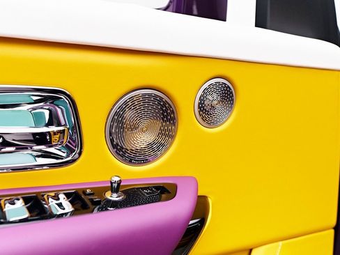 Used 2025 Rolls-Royce Cullinan image 41