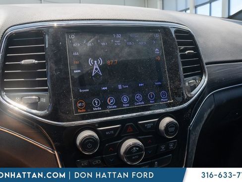 Used 2019 Jeep Grand Cherokee Limited AWD/4WD image 7