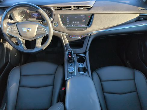 Used 2020 Cadillac XT5 Luxury image 26