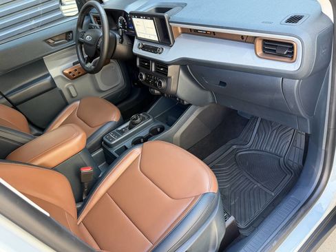 Used 2023 Ford Maverick Lariat w/ Equipment Group 500A Standard image 19