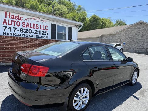 Used 2012 Volkswagen Jetta SE FWD image 5