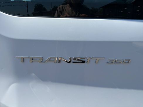 Used 2018 Ford Transit 350 XL RWD image 18