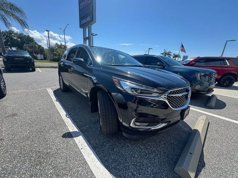 Used 2019 Buick Enclave Avenir AWD/4WD image 3