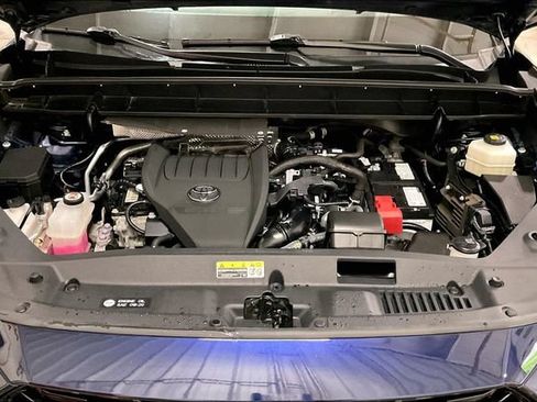 Used 2023 Toyota Highlander XSE AWD/4WD image 12