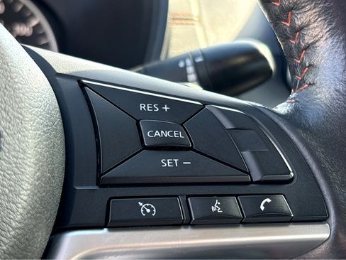 Used 2022 Nissan Altima 2.5 SR image 14