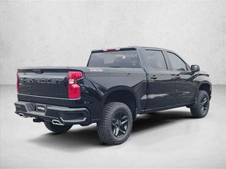 New 2026 Chevrolet Silverado 1500 Custom Trail Boss w/ LPO, Dark Essentials Package video 2