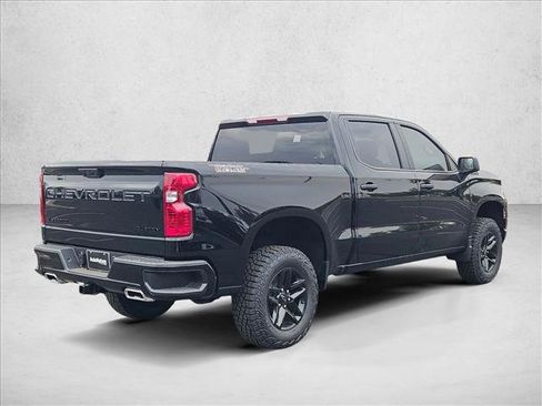 New 2026 Chevrolet Silverado 1500 Custom Trail Boss w/ LPO, Dark Essentials Package image 2