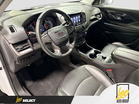 Used 2024 GMC Terrain AT4 w/ Tech Package AWD/4WD image 12