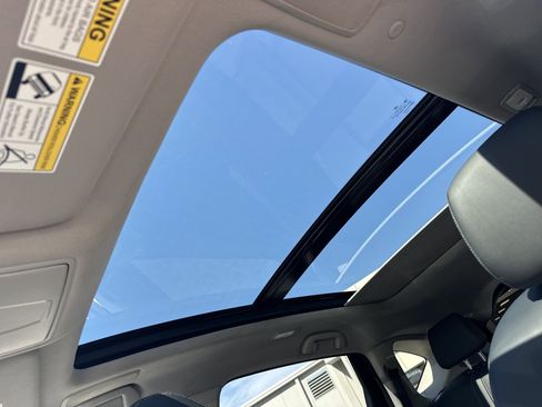 Certified 2023 Acura RDX FWD w/ Technology Package image 37