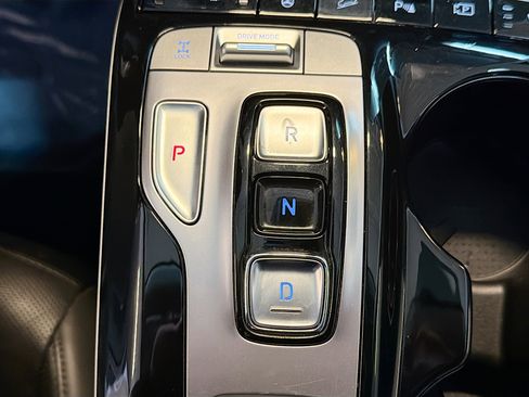 Used 2022 Hyundai Tucson Limited image 25