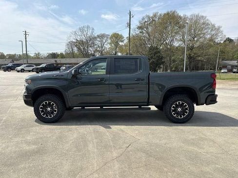 New 2026 Chevrolet Silverado 1500 ZR2 w/ LPO, Dark Essentials Package AWD/4WD image 8