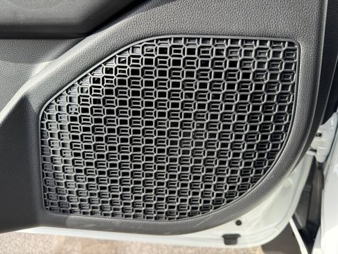 New 2025 Toyota Tacoma TRD Off-Road image 21