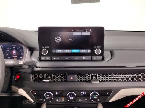 New 2025 Honda Accord SE image 17