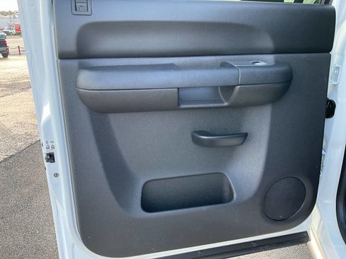 Used 2013 GMC Sierra 1500 SLE w/ Power Tech Package image 38