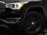 Used 2019 GMC Acadia SLT image 3