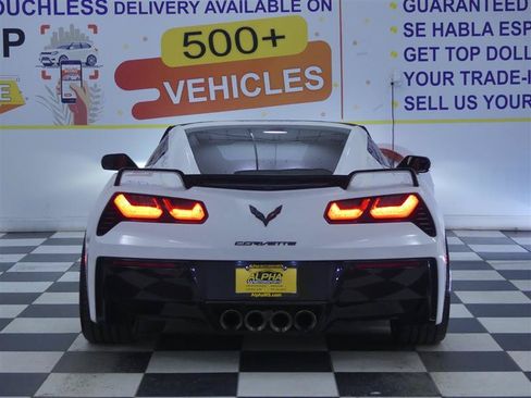 Used 2019 Chevrolet Corvette Stingray Coupe w/ Carbon Flash Badge Package RWD image 6