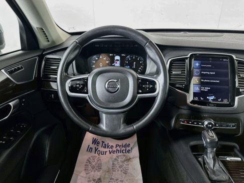 Used 2018 Volvo XC90 T6 Momentum w/ Convenience Package AWD/4WD image 22