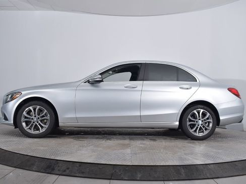 Used 2016 Mercedes-Benz C 300 4MATIC Sedan image 2