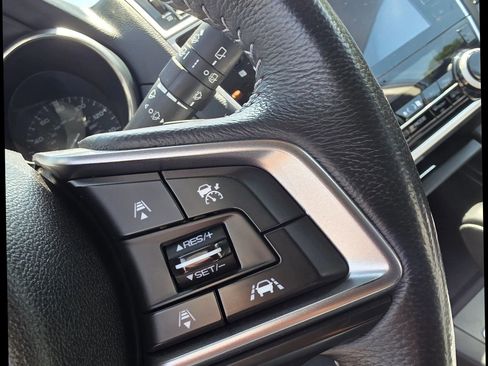 Used 2019 Subaru Outback 2.5i Premium image 22