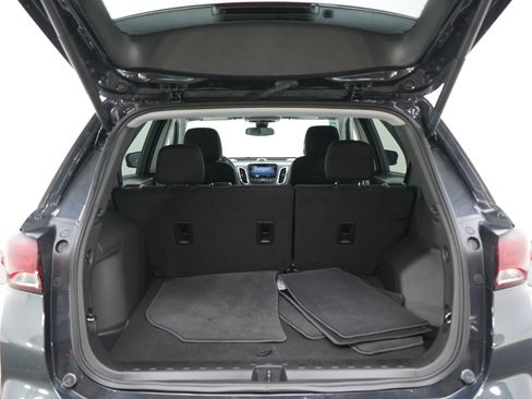 Used 2023 Chevrolet Equinox LT AWD/4WD image 16