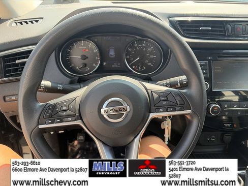 Used 2021 Nissan Rogue Sport S FWD image 12