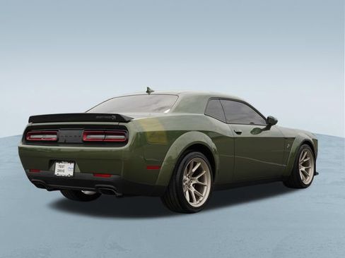 Used 2023 Dodge Challenger R/T Scat Pack RWD image 9