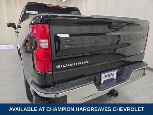Used 2026 Chevrolet Silverado 1500 LT AWD/4WD image 40