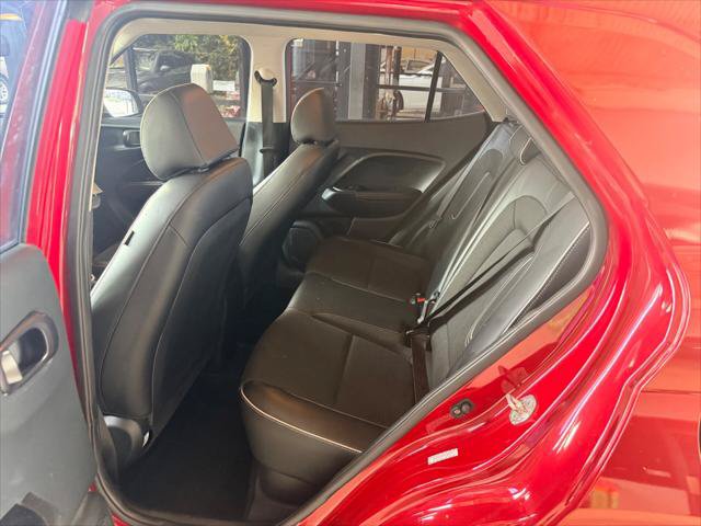 Used 2022 Hyundai Venue Limited w/ Cargo Package FWD image 19