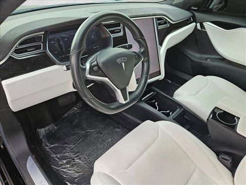 Used 2017 Tesla Model S 75 image 10