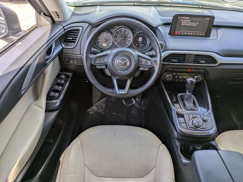 Used 2018 MAZDA CX-9 Touring image 17