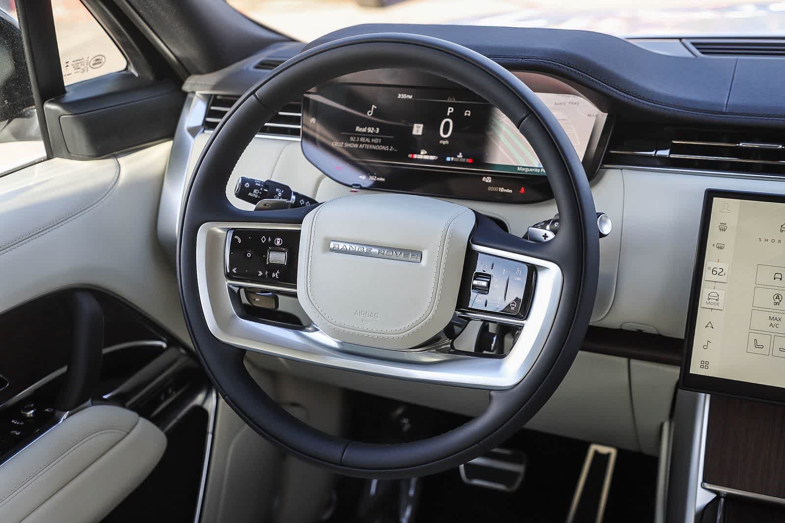 New 2026 Land Rover Range Rover SE AWD/4WD image 13