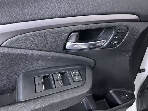 Used 2022 Honda Pilot Special Edition image 11