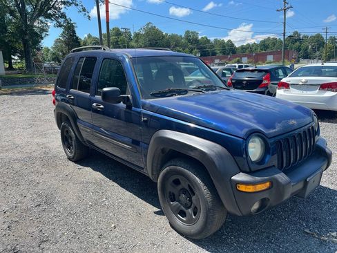 Used 2004 Jeep Liberty Sport w/ PWR Convenience Group image 4