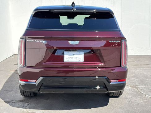 New 2026 Cadillac Escalade IQ Sport 1 w/ LPO, Floor Liner Package image 8