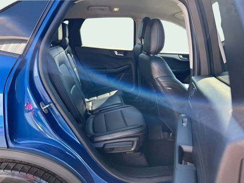 Used 2022 Ford Escape SEL image 15